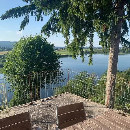 Дом отдыха Ancienne Ferme Avec Vue Panoramique Sur Le De L'abbaye Grande-Riviere Chateau